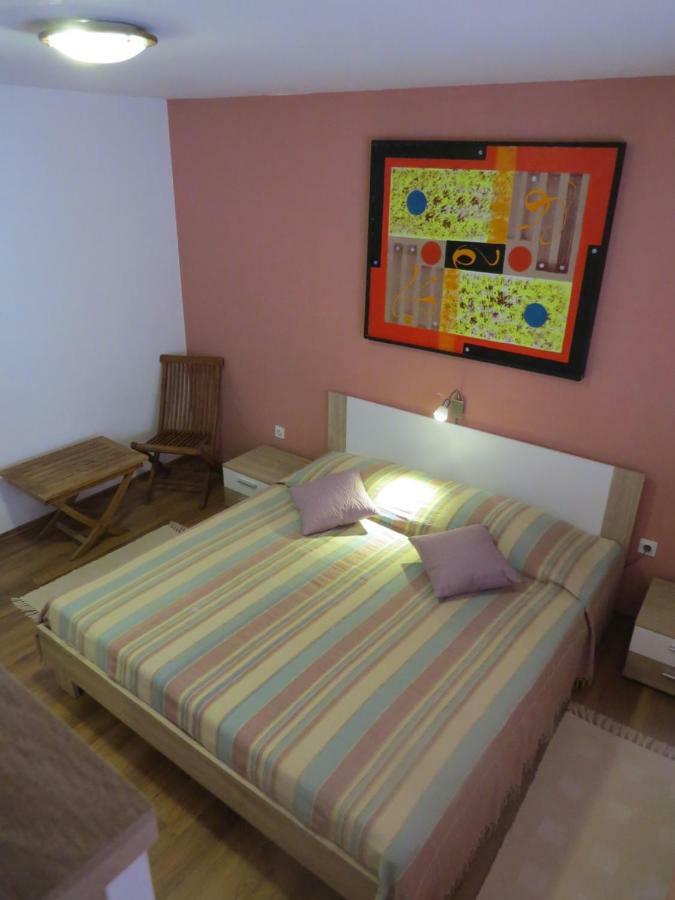 Great Apartment Mali Losinj Luaran gambar